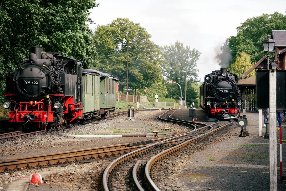 How to Explore Pennine Towns by Train and Bus